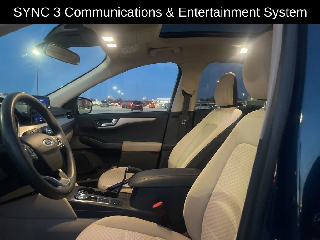 Used 2020 Ford Escape SE image 11