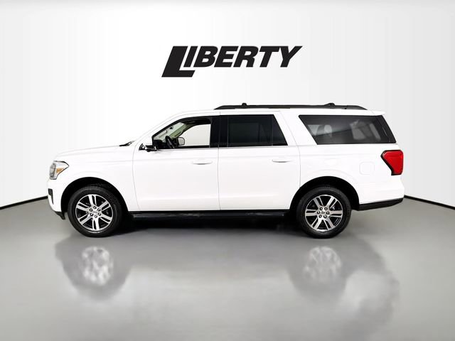 Used 2024 Ford Expedition Max XLT image 4