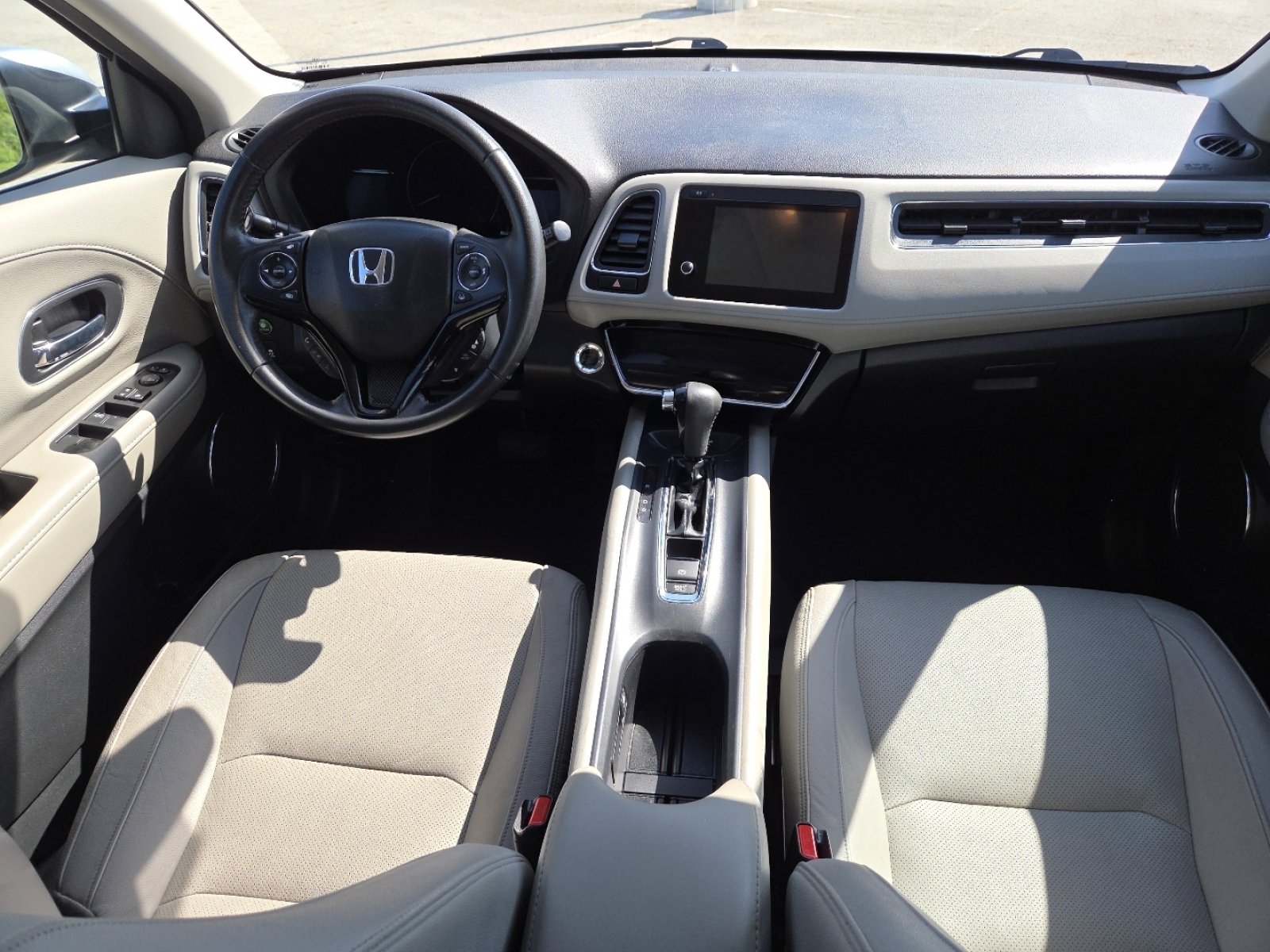 Used 2021 Honda HR-V EX-L image 23