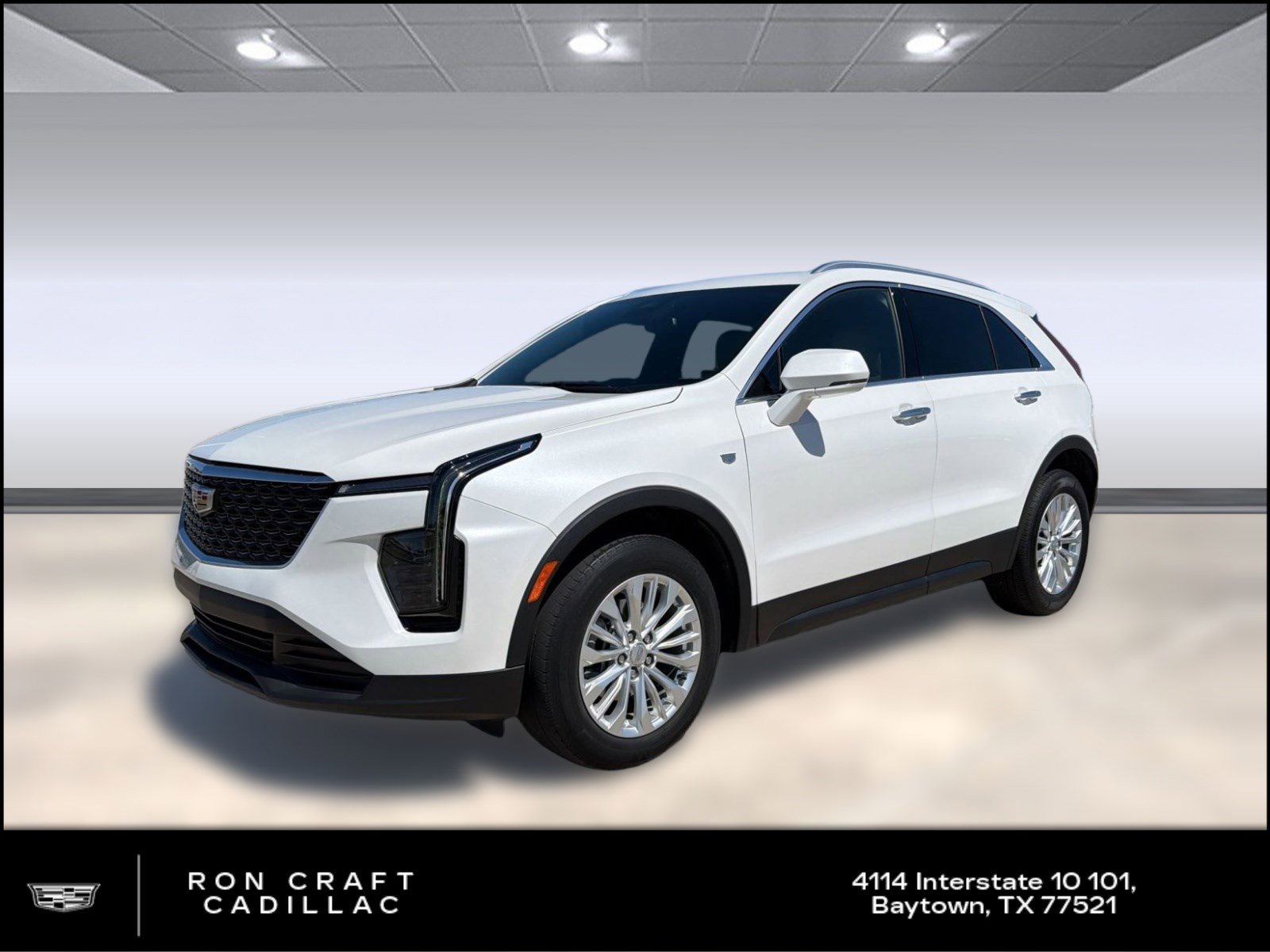 Used 2024 Cadillac XT4 Luxury w/ LPO, Floor Liner Package image 1