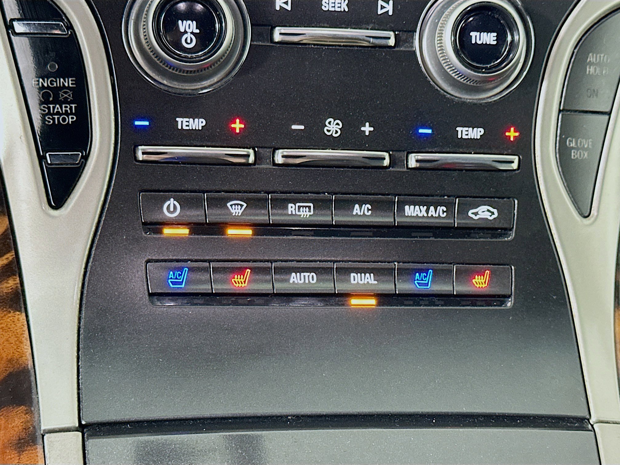 Used 2017 Lincoln MKX Reserve image 24