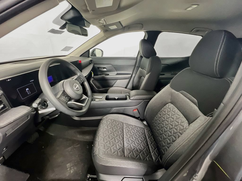 New 2026 Nissan Kicks SV w/ Cold Weather Package AWD/4WD image 17