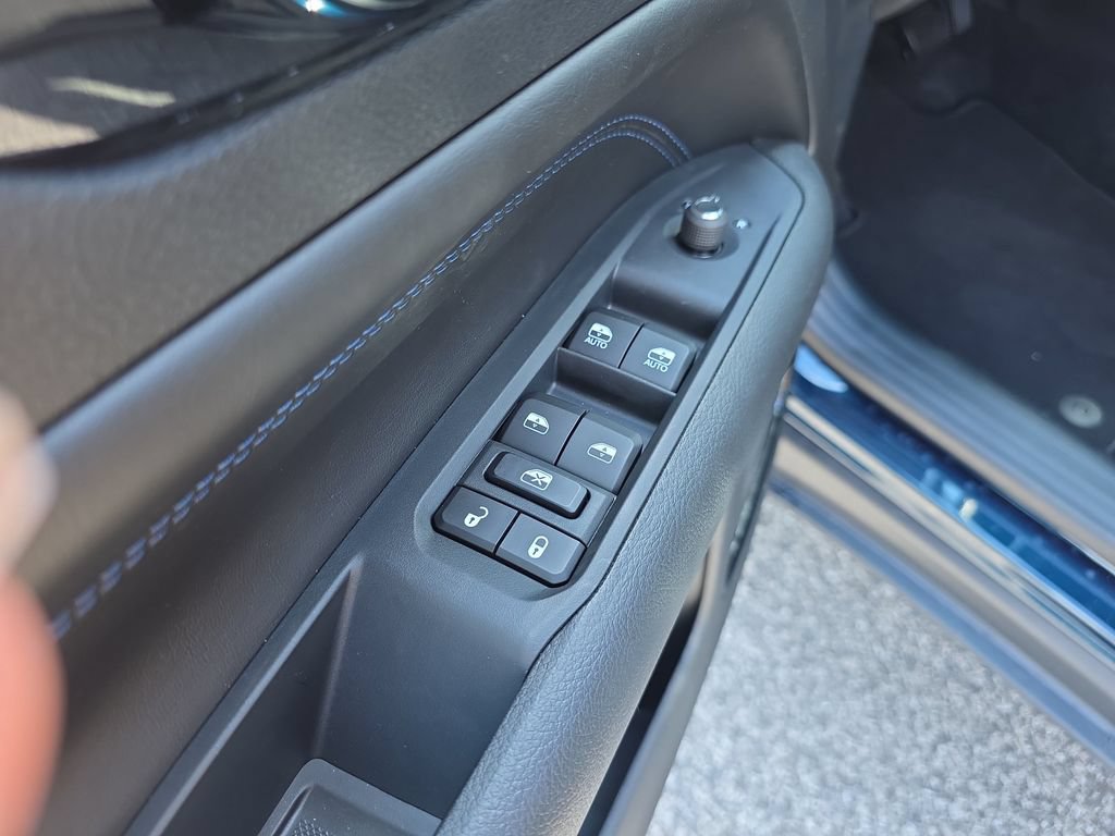 New 2026 Jeep Compass Latitude AWD/4WD image 15