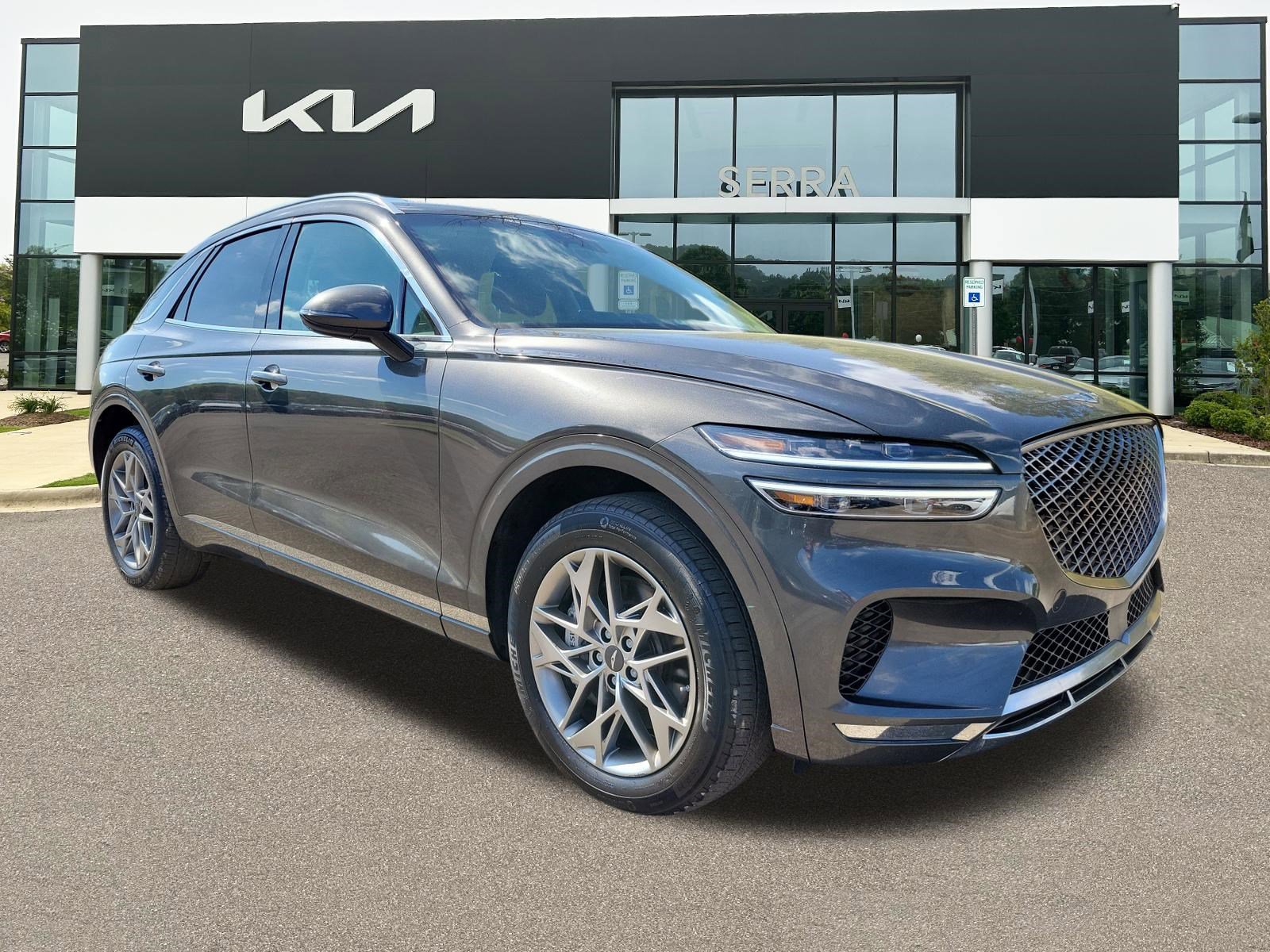 Used 2025 Genesis GV70 2.5T image 1