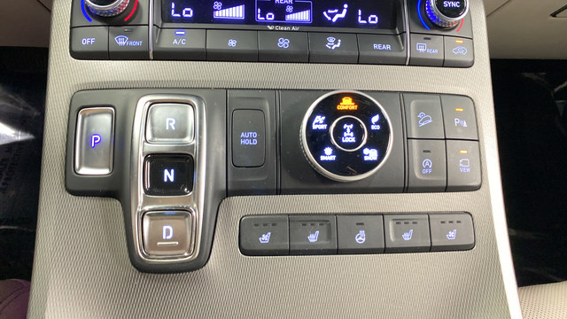 Used 2021 Hyundai Palisade Limited AWD/4WD image 19