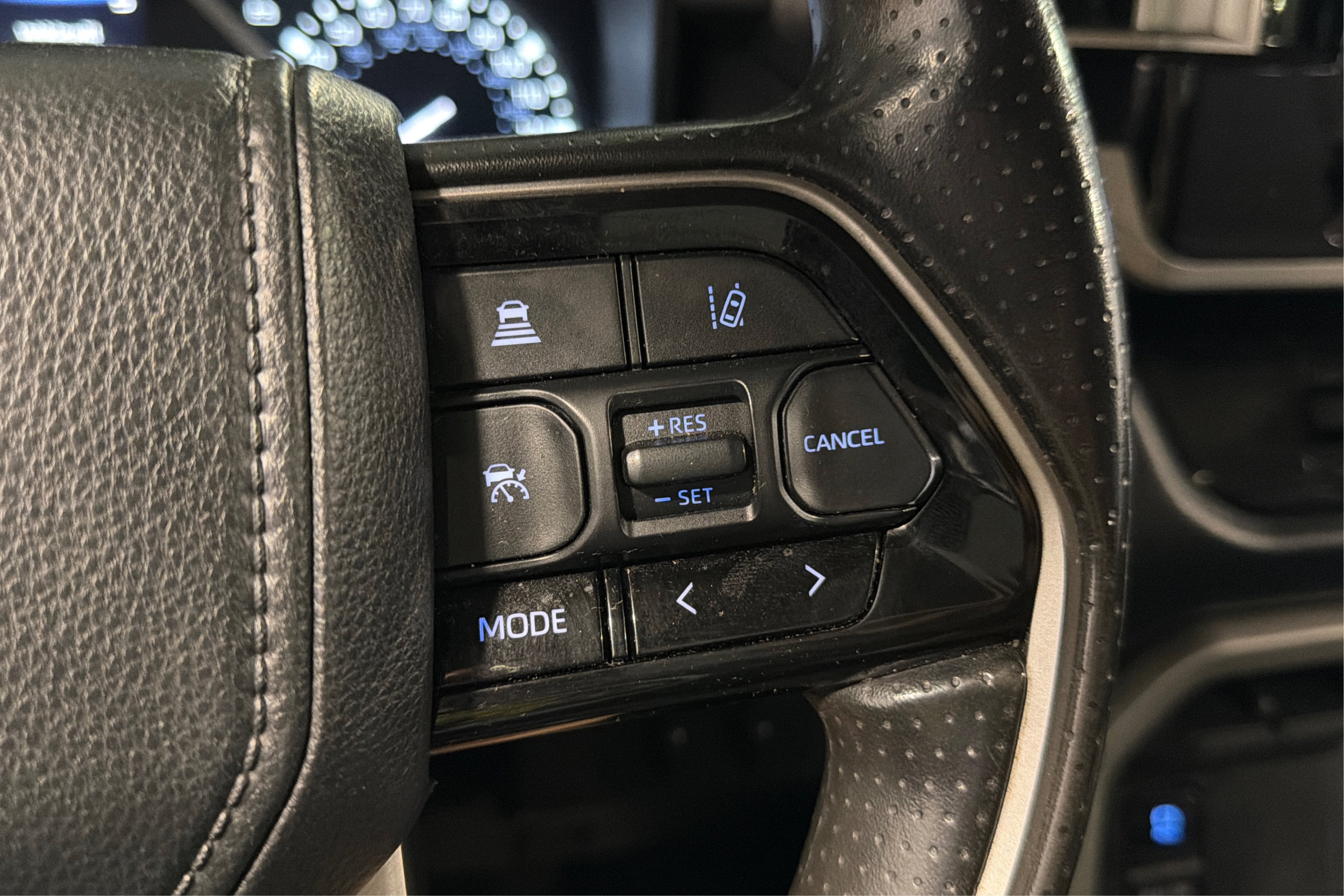Used 2022 Toyota Tundra SR5 AWD/4WD image 23