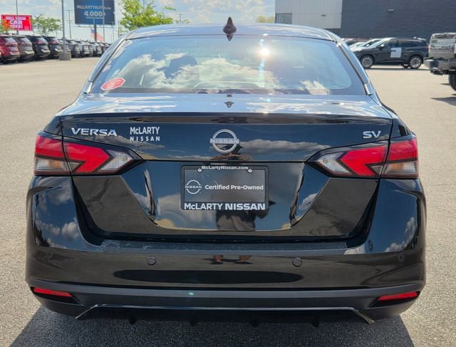 Used 2023 Nissan Versa SV FWD image 7