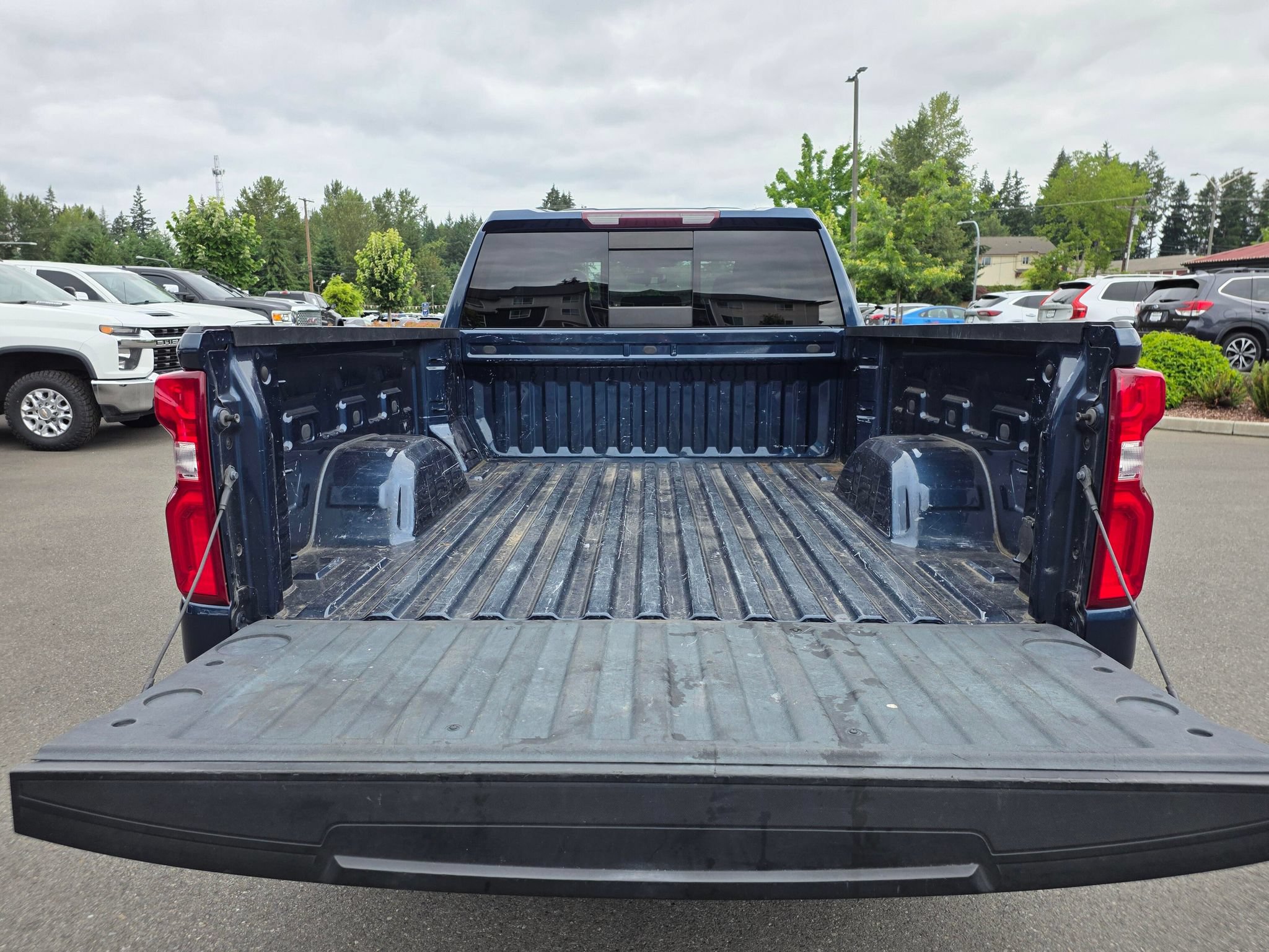 Used 2019 Chevrolet Silverado 1500 RST w/ All-Star Edition AWD/4WD image 10