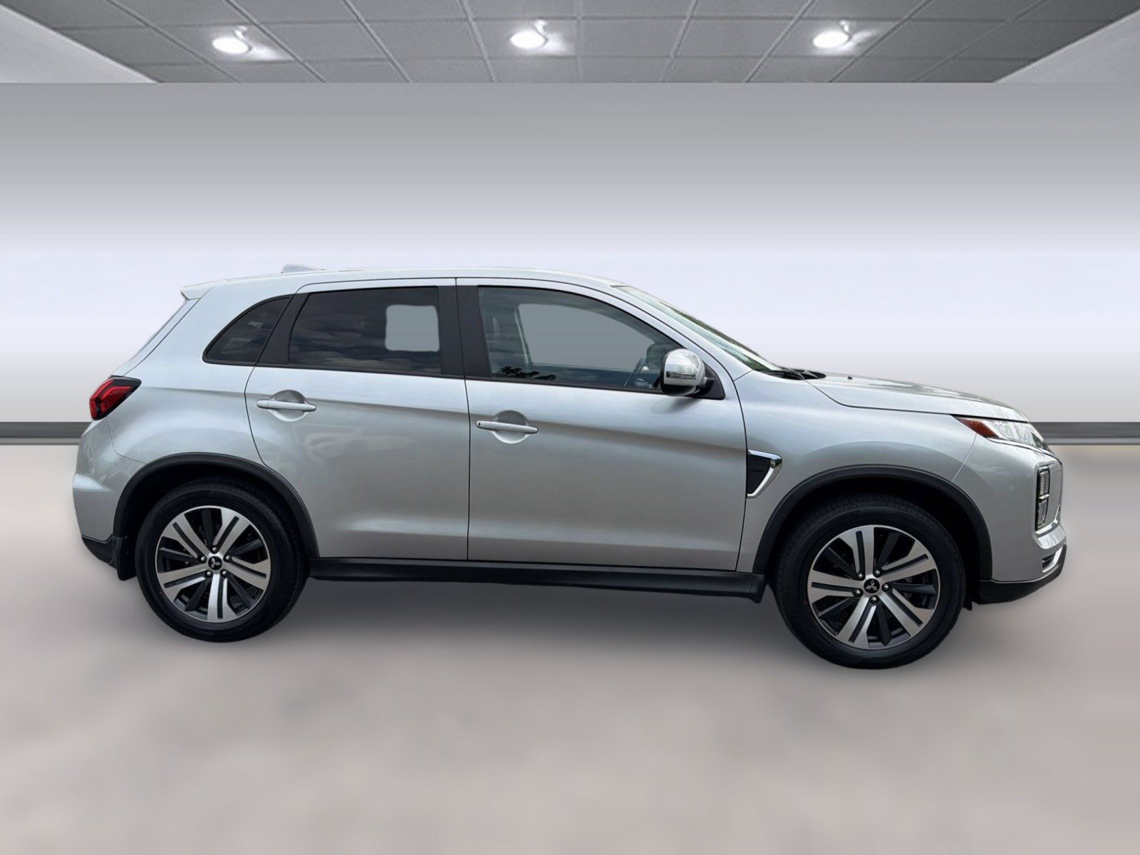 Used 2022 Mitsubishi Outlander Sport SE FWD image 8