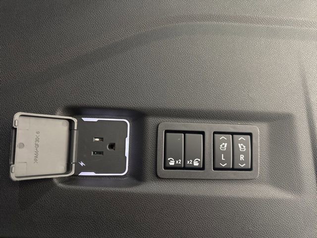 New 2026 Chevrolet Tahoe LT w/ Comfort Package image 32