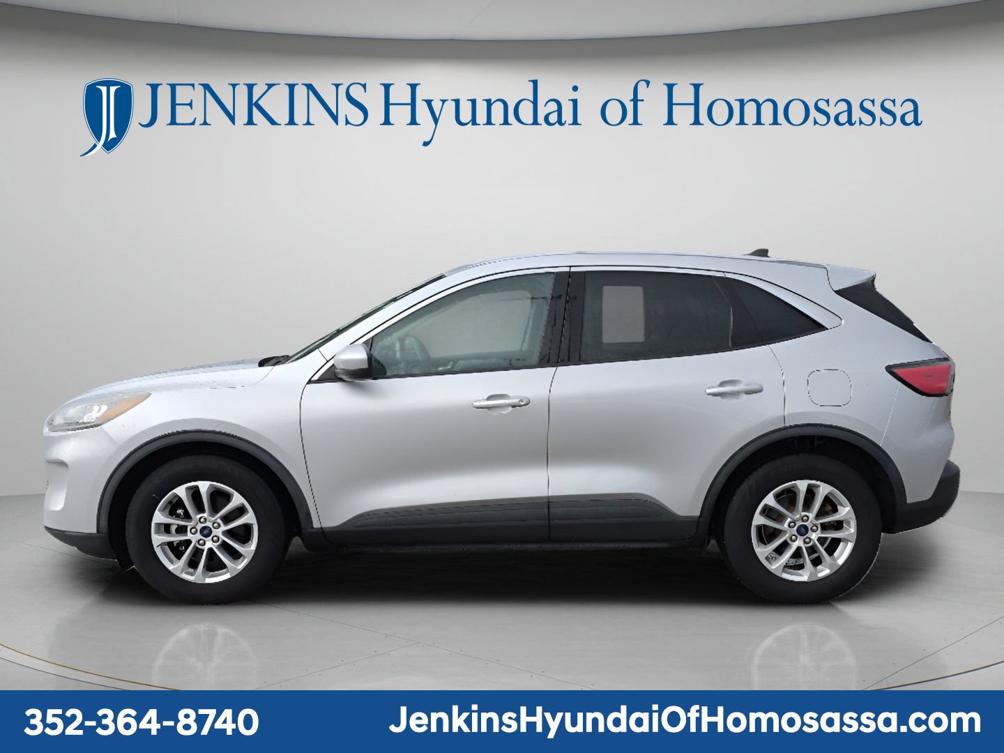 Used 2020 Ford Escape SE FWD image 8