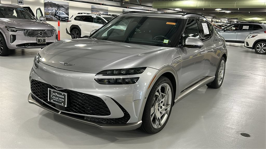 Used 2023 Genesis GV60 Performance AWD/4WD image 3