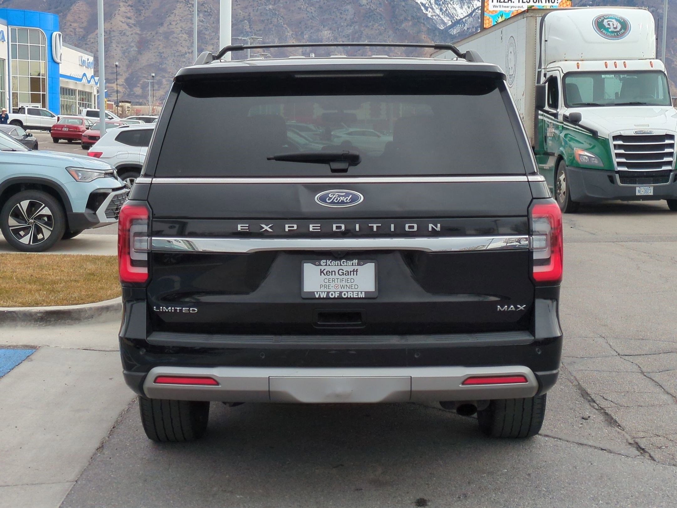 Used 2024 Ford Expedition Max Limited image 7