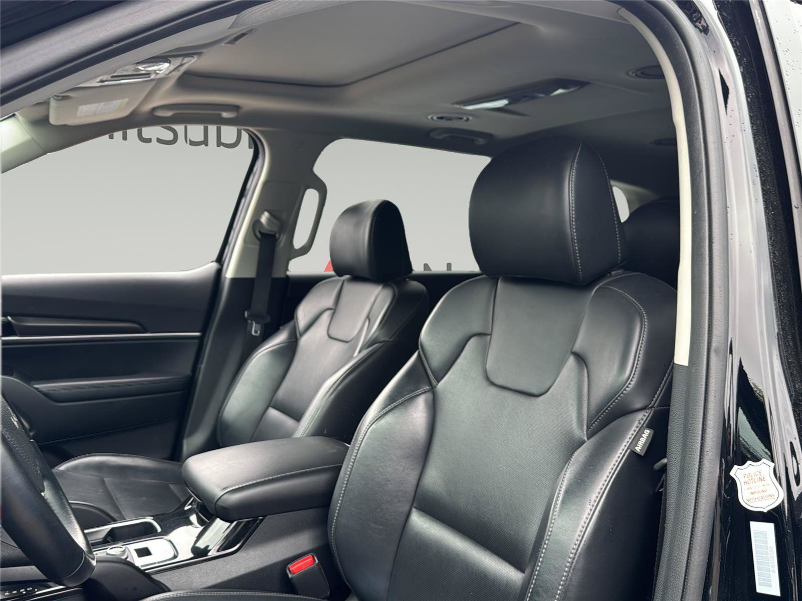 Used 2025 Kia Telluride S AWD/4WD image 12