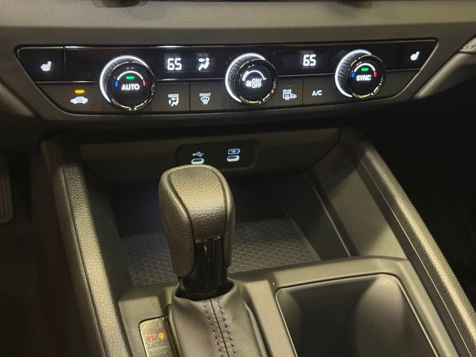 New 2025 Honda Accord SE image 18