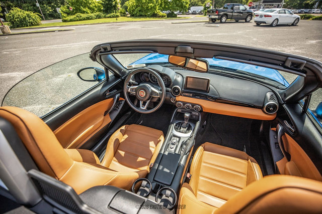 Used 2017 FIAT 124 Spider Lusso RWD image 48