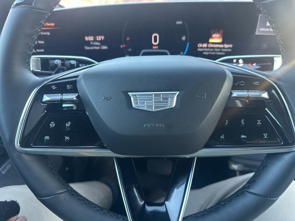 Used 2025 Cadillac Lyriq Luxury image 22