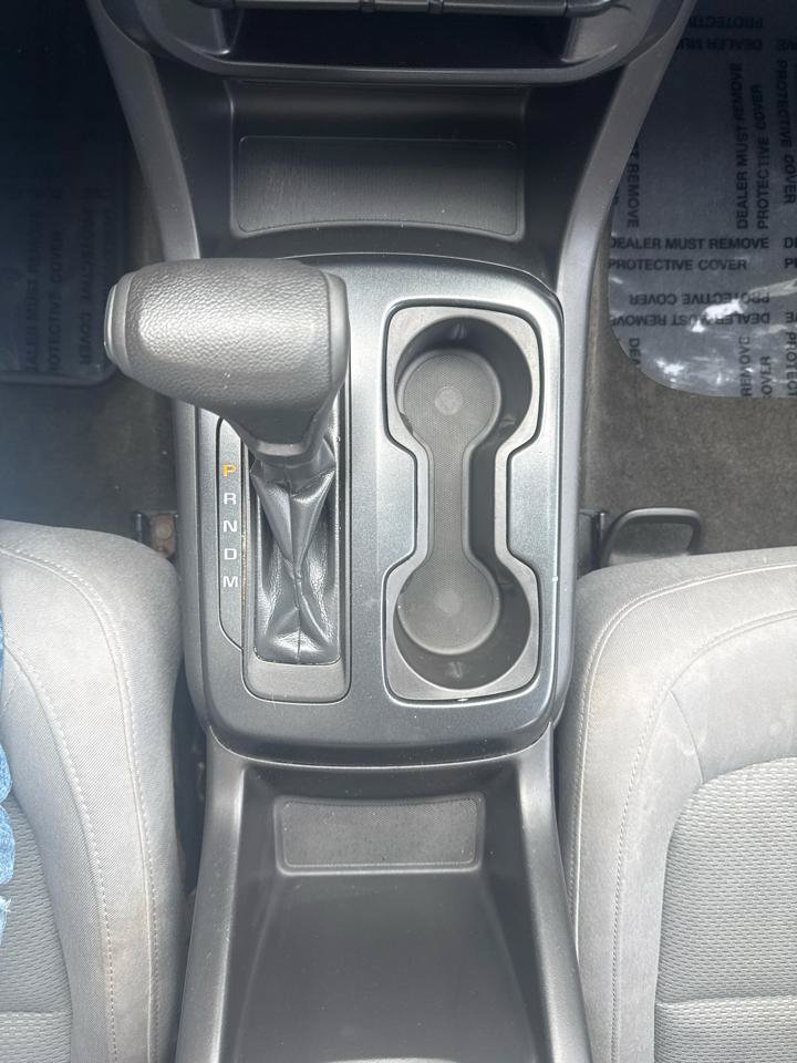 Used 2015 Chevrolet Colorado W/T RWD image 18