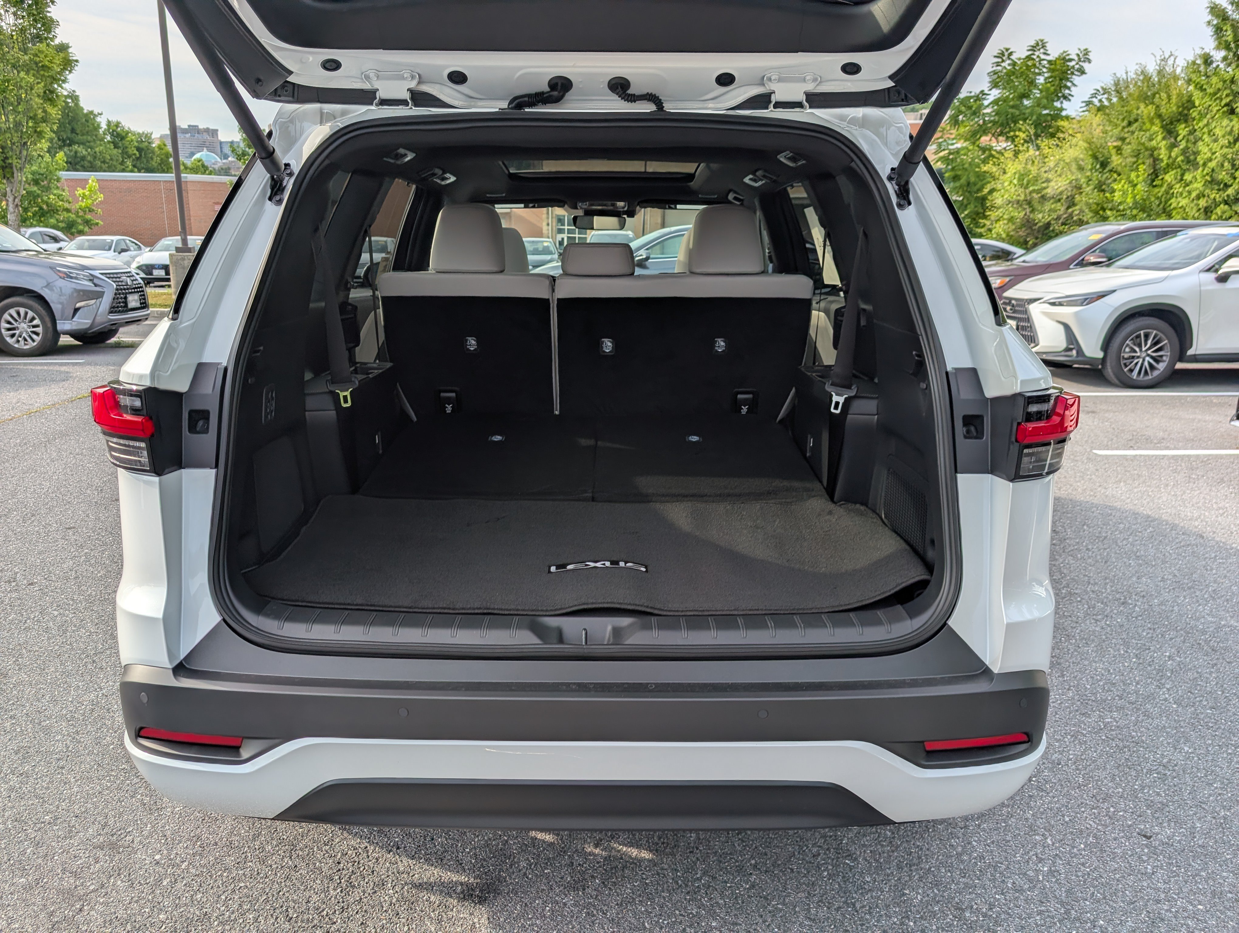New 2026 Lexus TX 350 AWD image 10