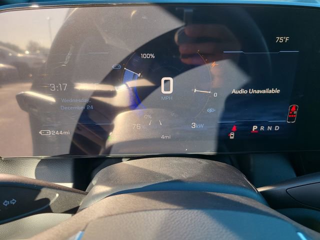 New 2026 Chevrolet Equinox EV LT image 25