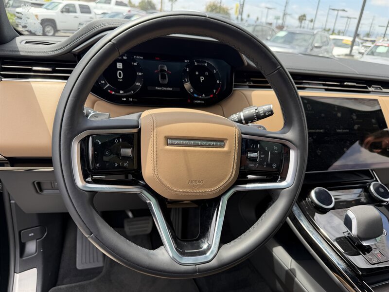Used 2023 Land Rover Range Rover Sport SE AWD/4WD image 15