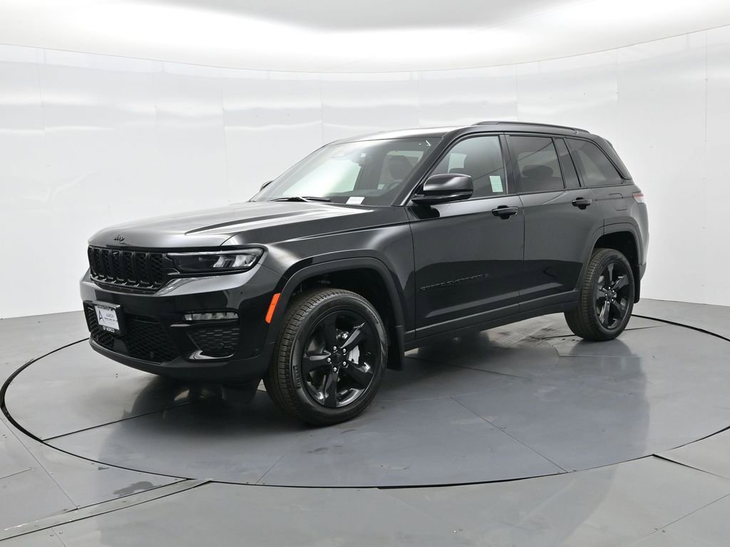 New 2025 Jeep Grand Cherokee Limited w/ Luxury Tech Group II image 2