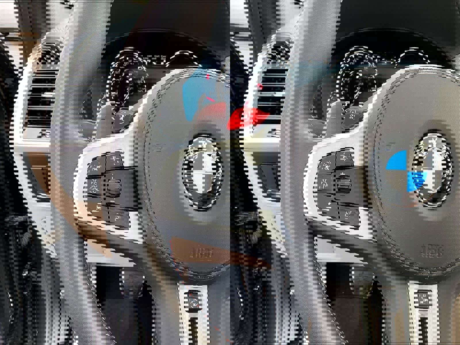 Used 2020 BMW X3 M w/ Executive Package image 19