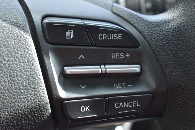 Used 2019 Hyundai Kona SE AWD/4WD image 25