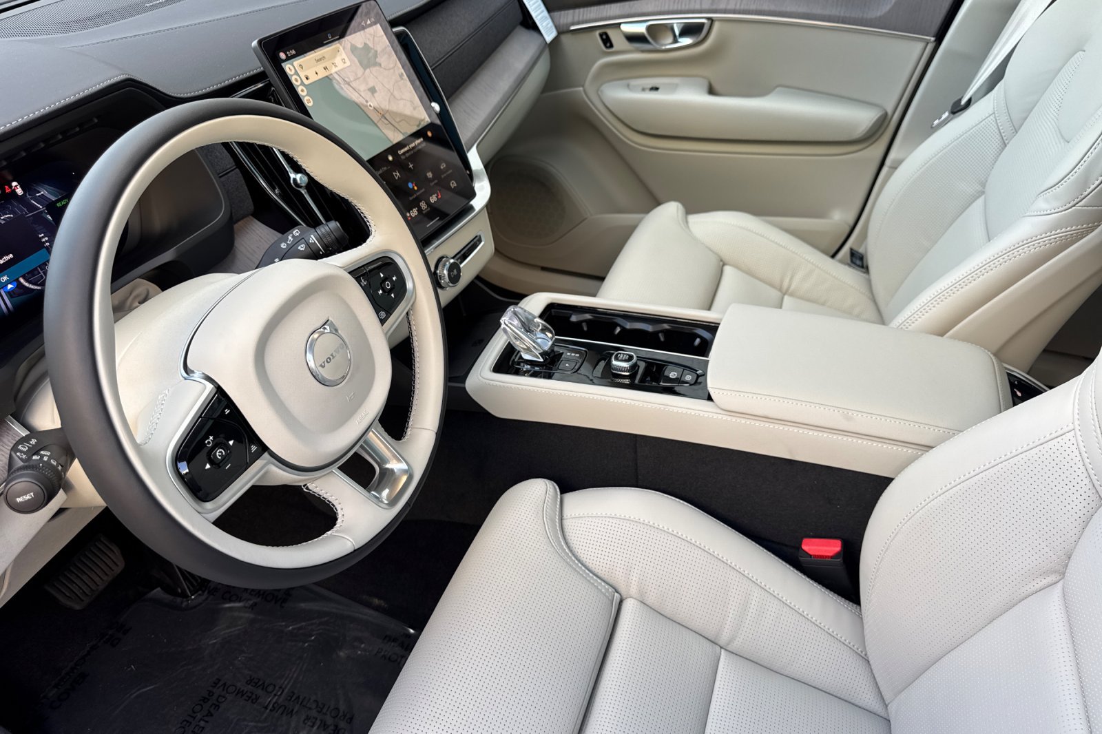 New 2026 Volvo XC90 T8 Ultra AWD/4WD image 7