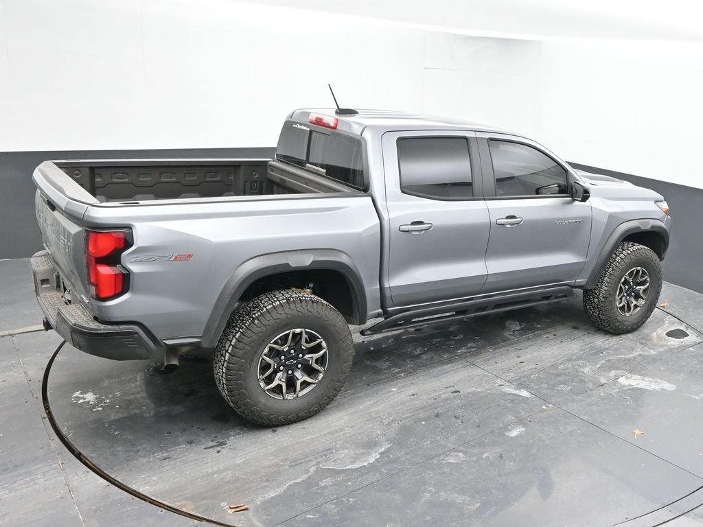 Used 2024 Chevrolet Colorado ZR2 w/ ZR2 Convenience Package III image 42