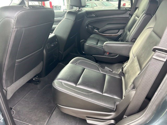 Used 2020 Chevrolet Tahoe LT w/ RST Edition AWD/4WD image 35