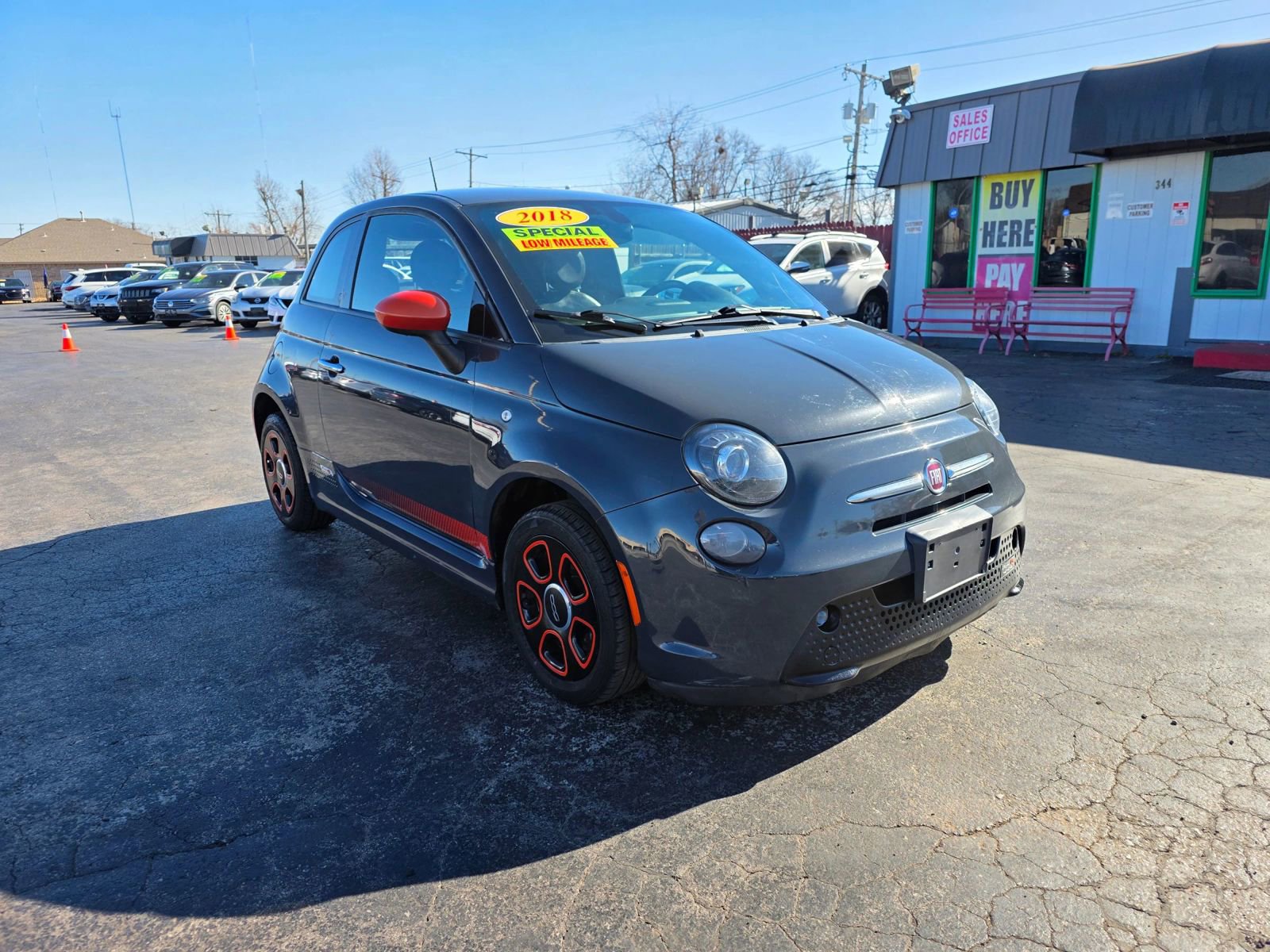 Used 2018 FIAT 500 e w/ Esport Package image 7