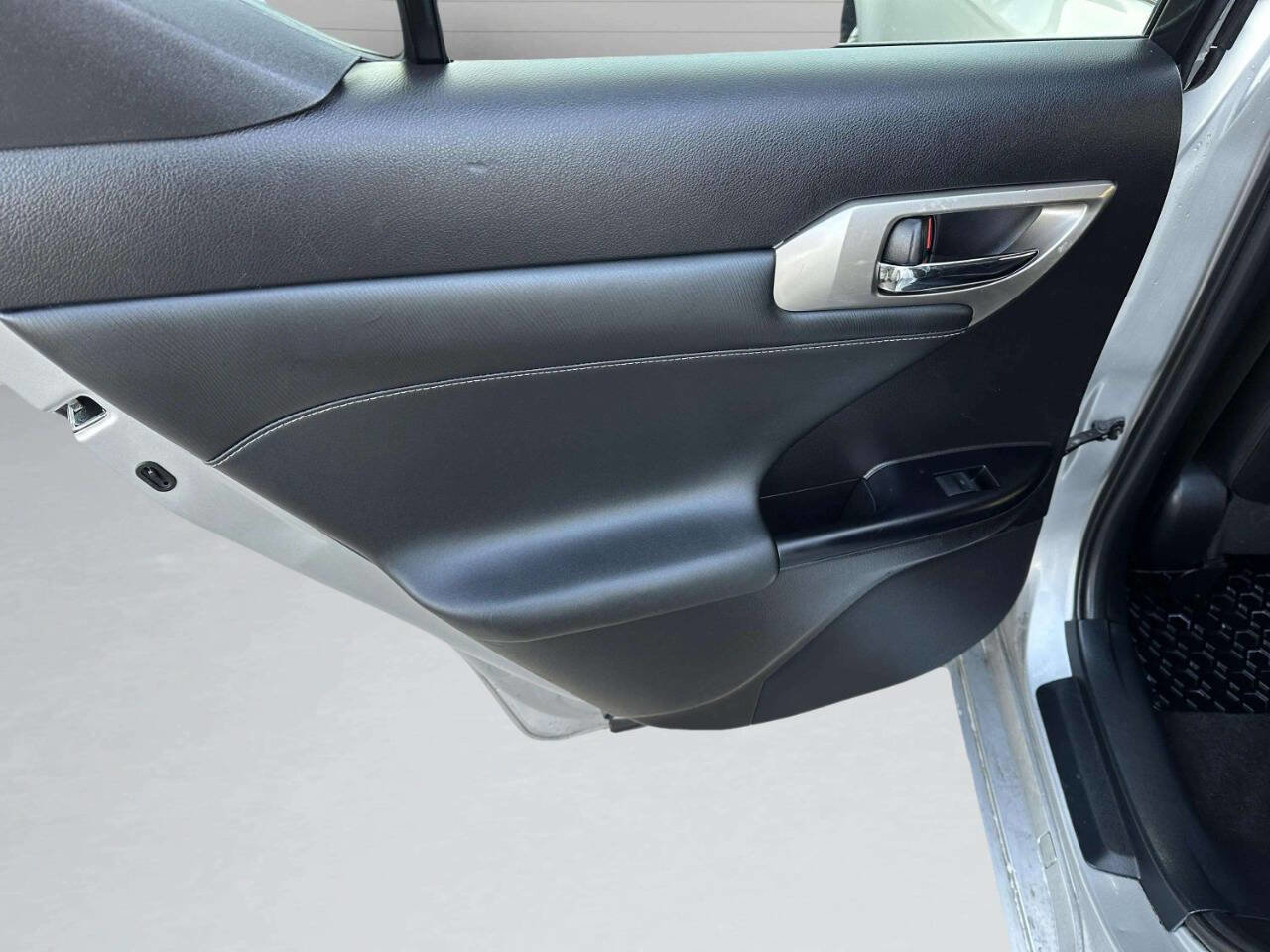 Used 2014 Lexus CT 200h image 20