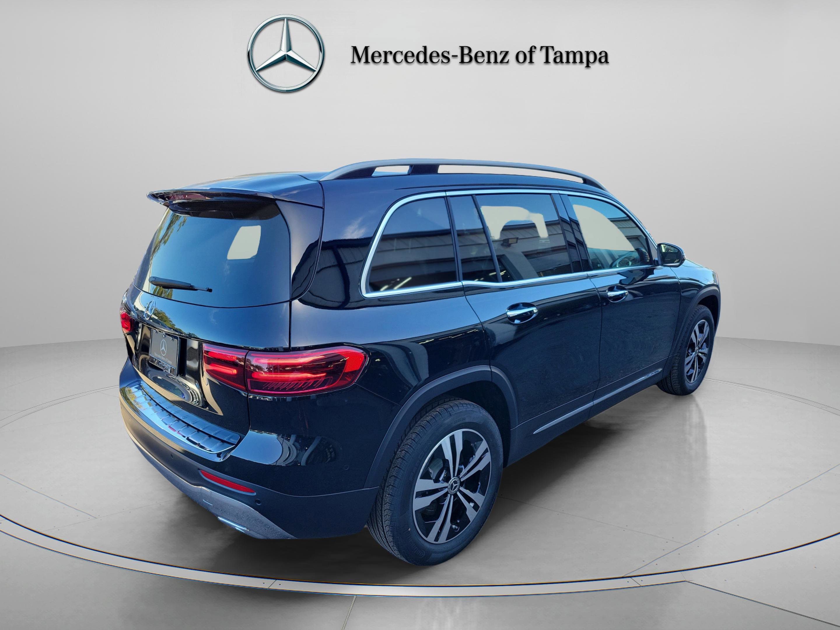 Certified 2026 Mercedes-Benz GLB 250 GLB 250 image 4