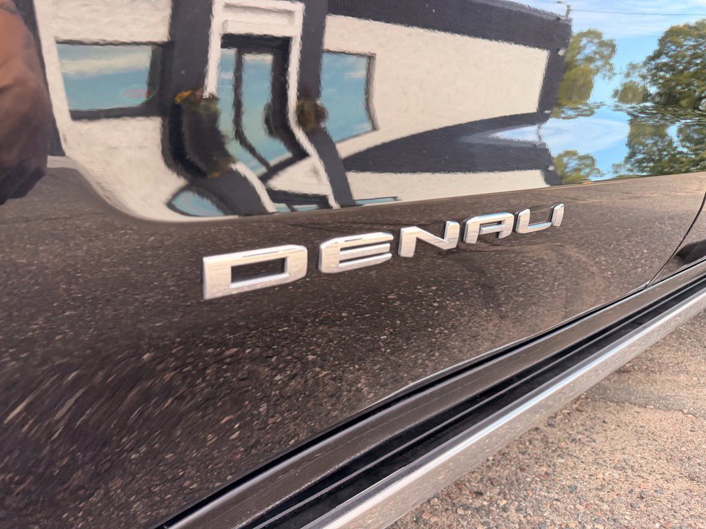 Used 2022 GMC Sierra 1500 Denali w/ Denali Premium Package AWD/4WD image 22
