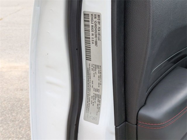 Used 2024 Dodge Durango GT image 40