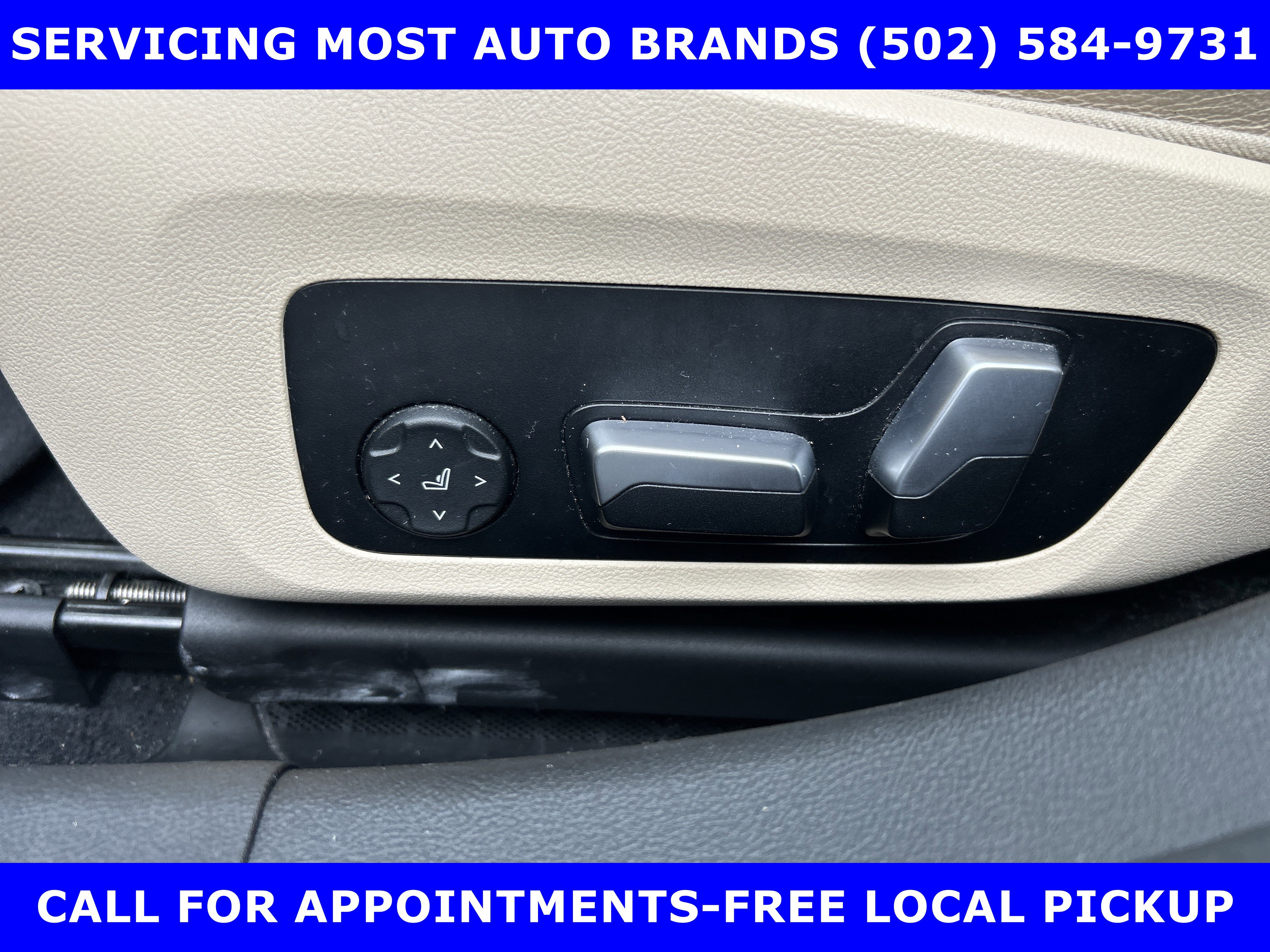 Used 2022 BMW 330i xDrive Sedan w/ Driving Assistance Package image 35
