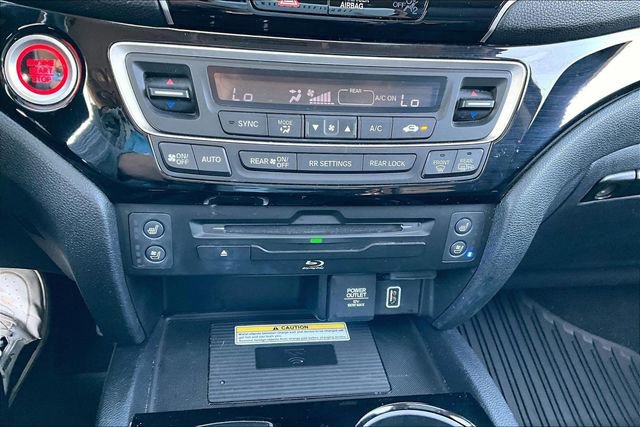 Used 2020 Honda Pilot Elite image 32