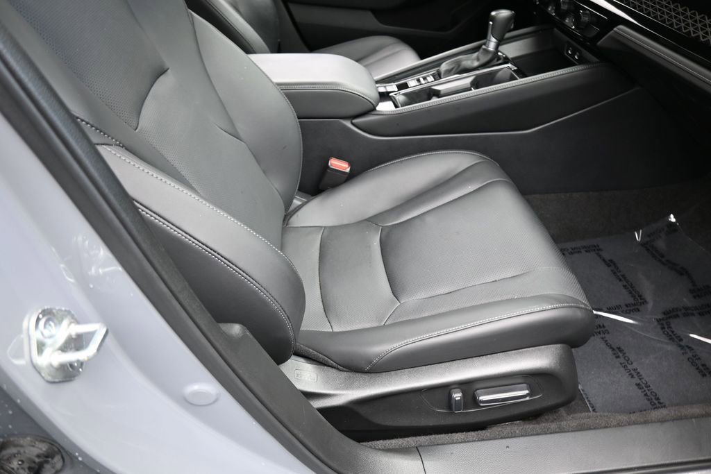 Used 2024 Honda Accord Touring image 40