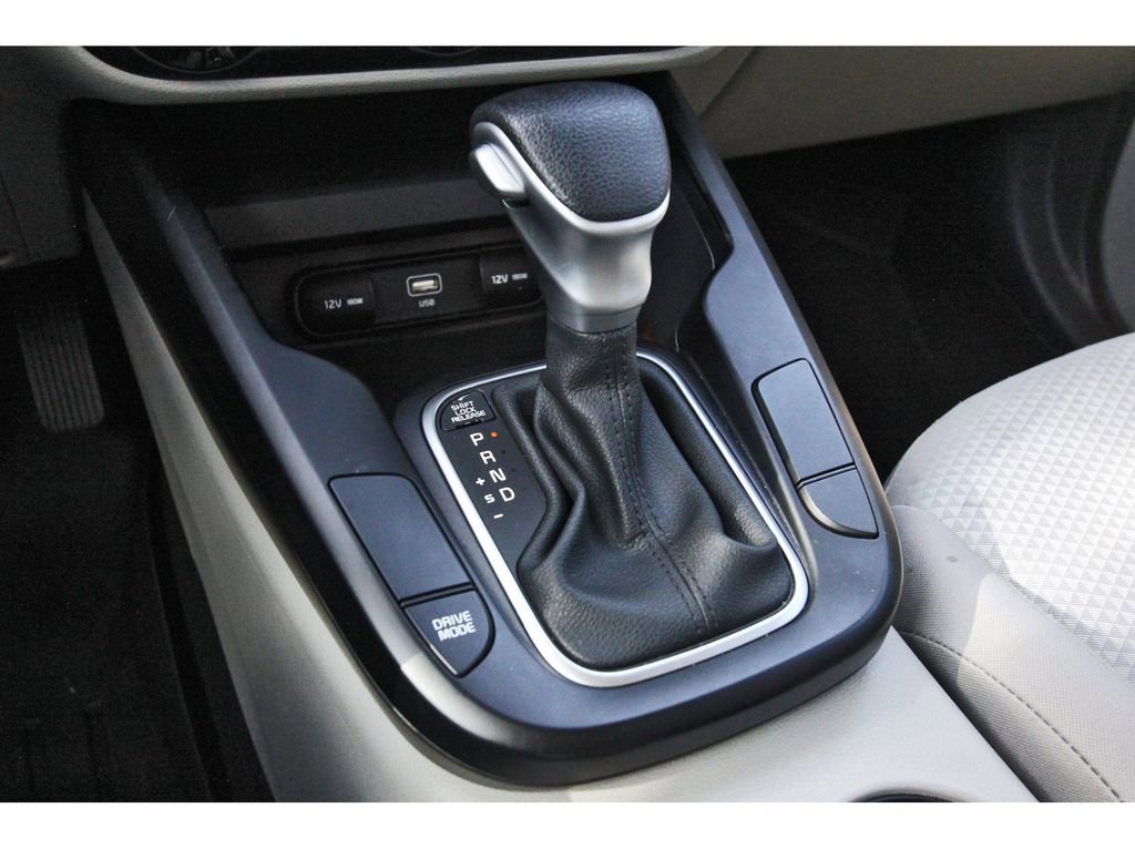 Used 2023 Kia Soul LX w/ LX Technology Package image 29