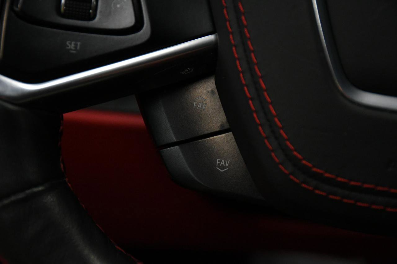 Used 2020 Chevrolet Corvette Stingray Premium Cpe w/ 3LT Preferred Equipment Group image 37