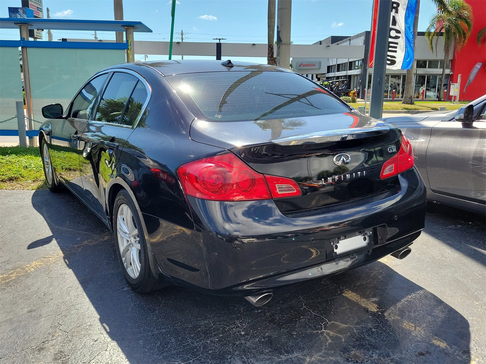 Used 2013 INFINITI G37 Journey w/ Premium Pkg image 6