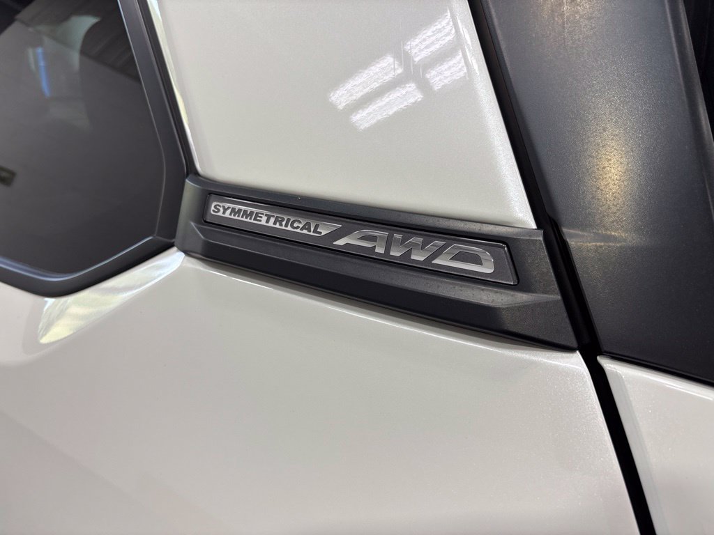 Used 2025 Subaru Forester Premium AWD/4WD image 35