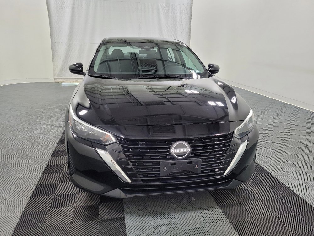 Used 2025 Nissan Sentra SV FWD image 14