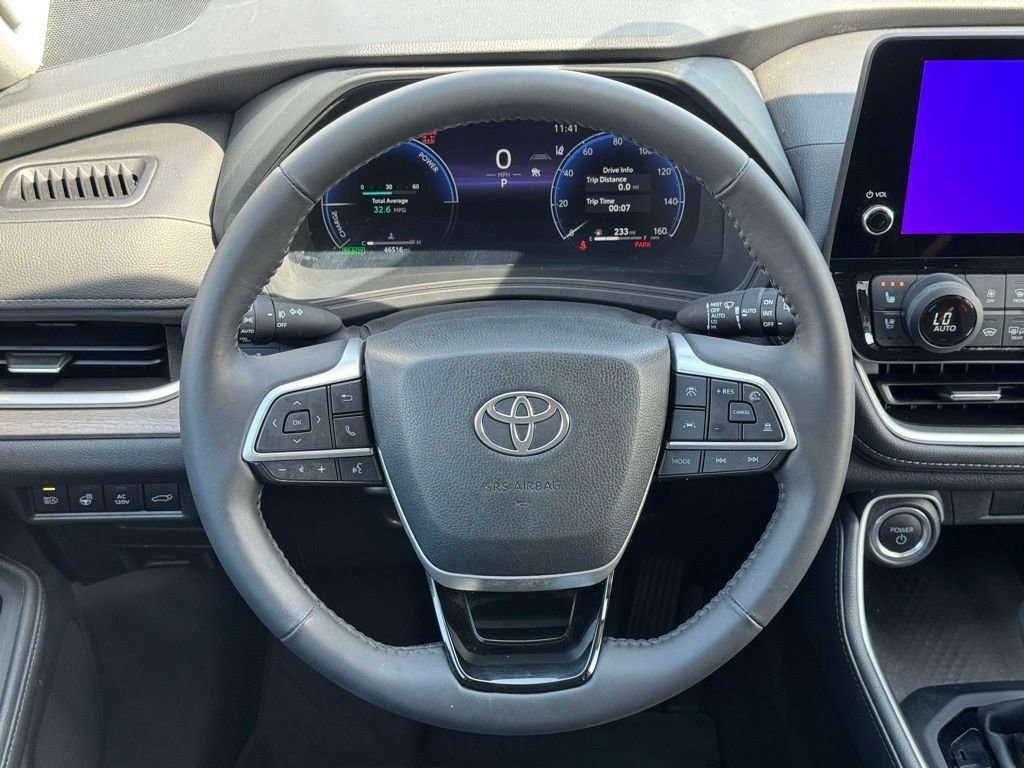 Used 2024 Toyota Grand Highlander Limited image 24