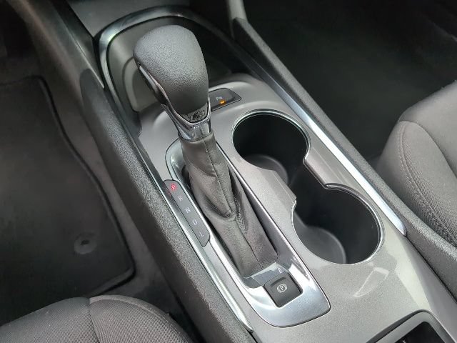 Used 2024 Chevrolet Malibu LT FWD image 22