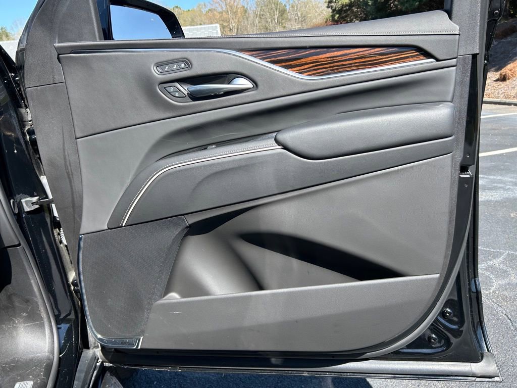 Used 2024 Cadillac Escalade ESV Premium Luxury RWD image 64