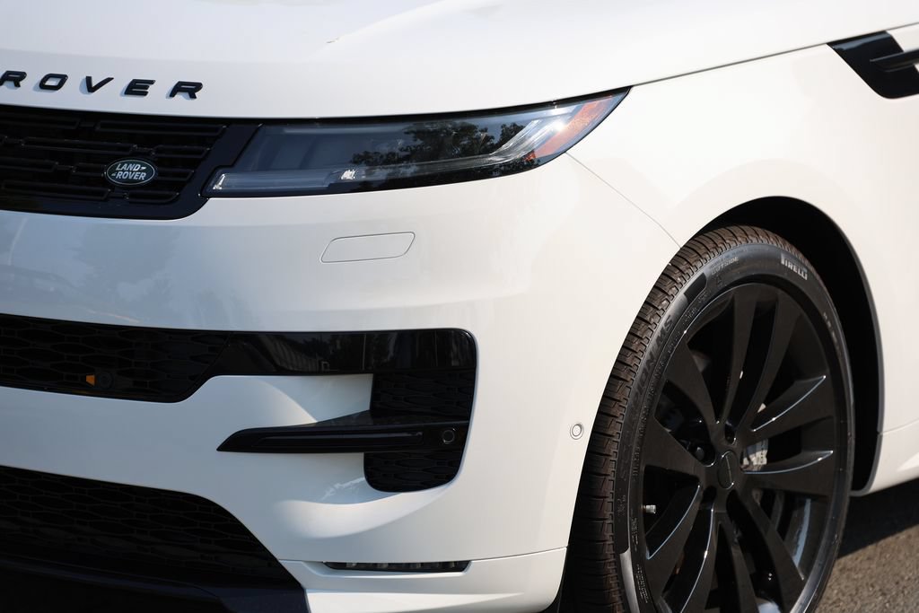 New 2026 Land Rover Range Rover Sport Dynamic SE AWD/4WD image 7
