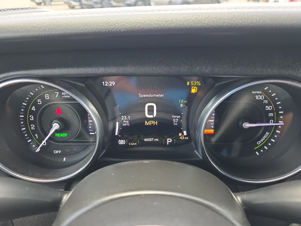 Used 2022 Jeep Wrangler Unlimited Sahara w/ Cold Weather Group AWD/4WD image 31