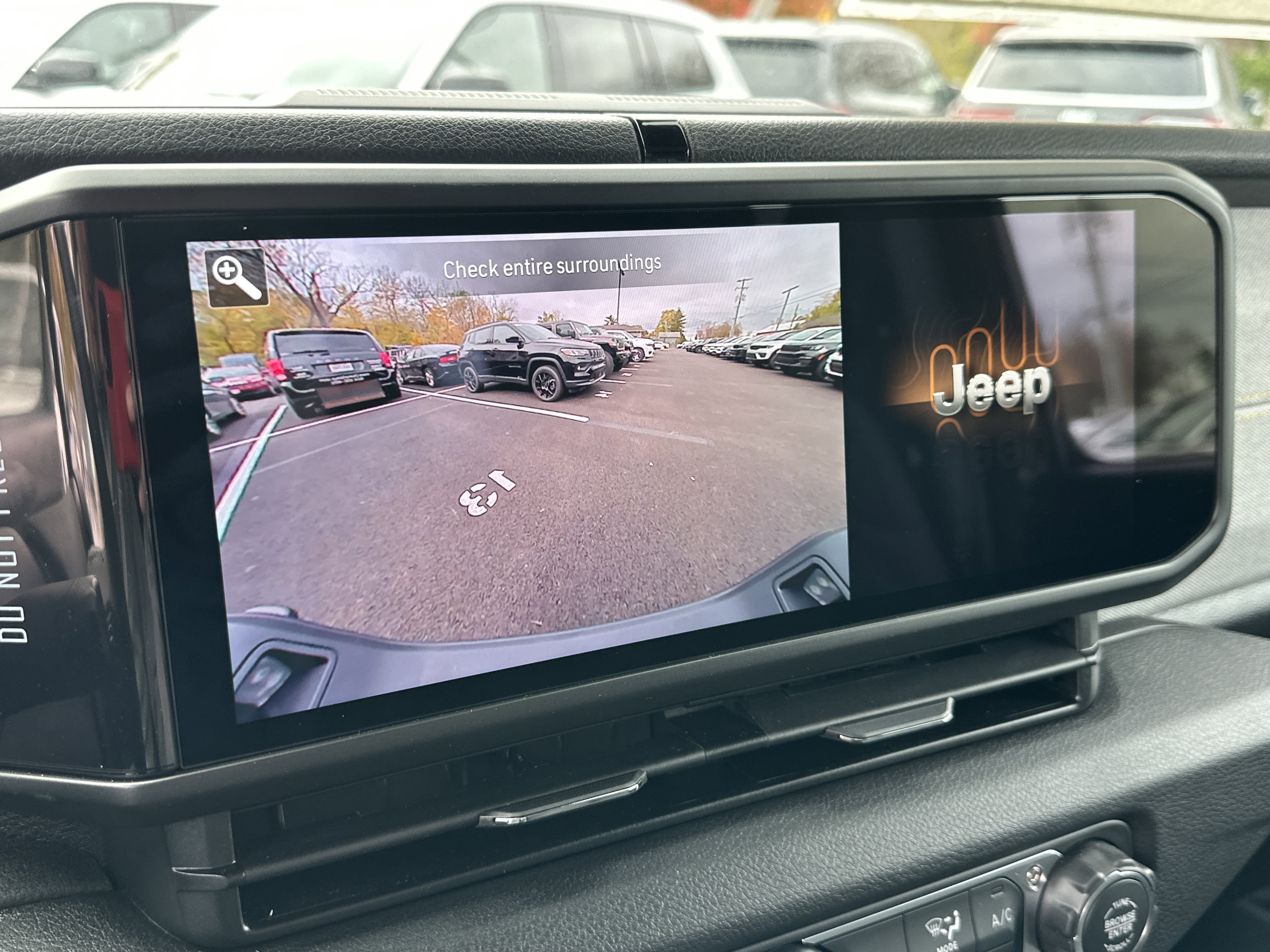 New 2026 Jeep Gladiator Willys image 7